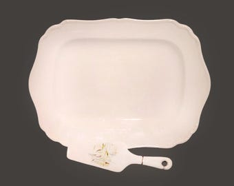 Antique J&G Meakin MEK144 oval platter with lifter: England