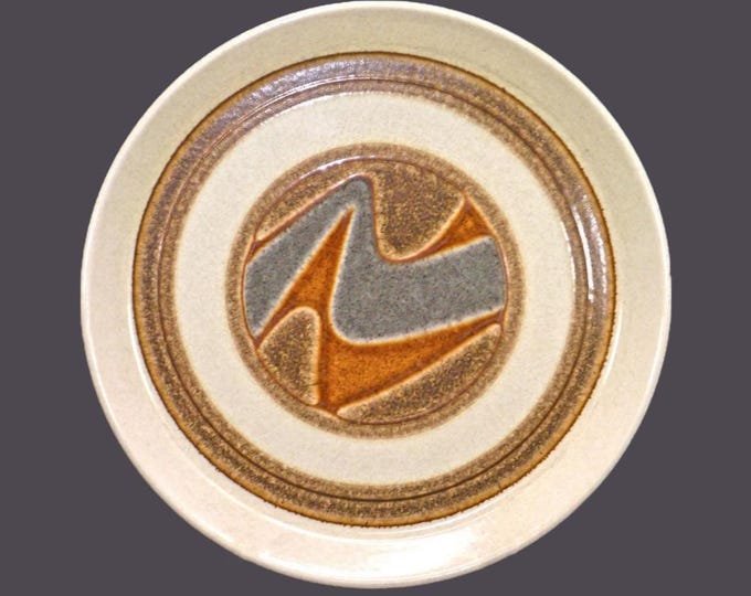 Vintage Crown Lynn Landscape D625 stoneware dinner plate. Earthtones stoneware New Zealand.