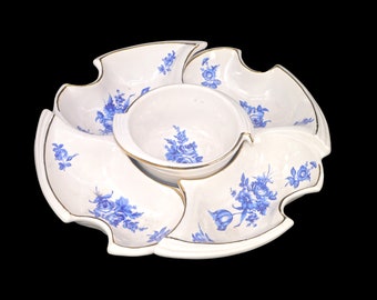 California Originals 831 | 852 blue-&-white lazy Susan chip n dip nacho set made in USA. Blue roses, gold accents. Flaws (see below).