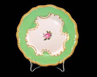 Royal Worcester Z158 hand-painted, signed, numbered luncheon plate made in England.