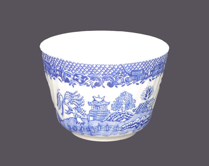 Barratts Willow open sugar bowl made in England. Blue-and-white Chinoiserie.