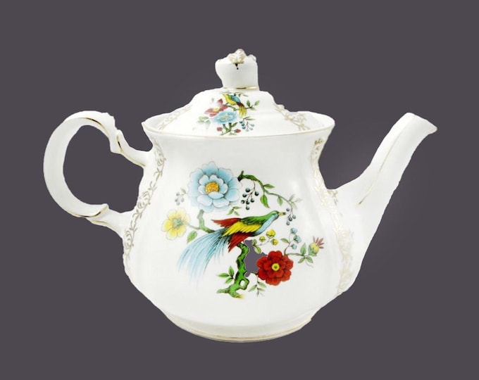Sadler four-cup teapot with lid. Colorful birds of paradise, florals, filigree. Made in England.