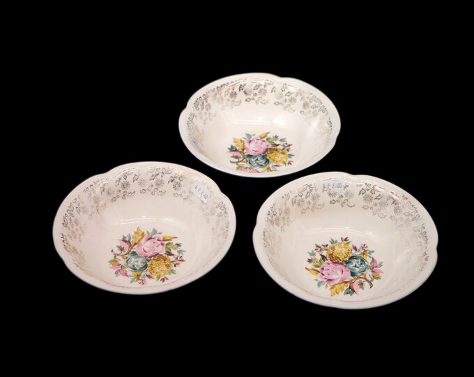 Three Sovereign Potters SVP31 coupe cereal bowls. Flaw (see below).