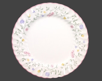 Vintage Johnson Brothers Summer Chintz dinner plate made in England.