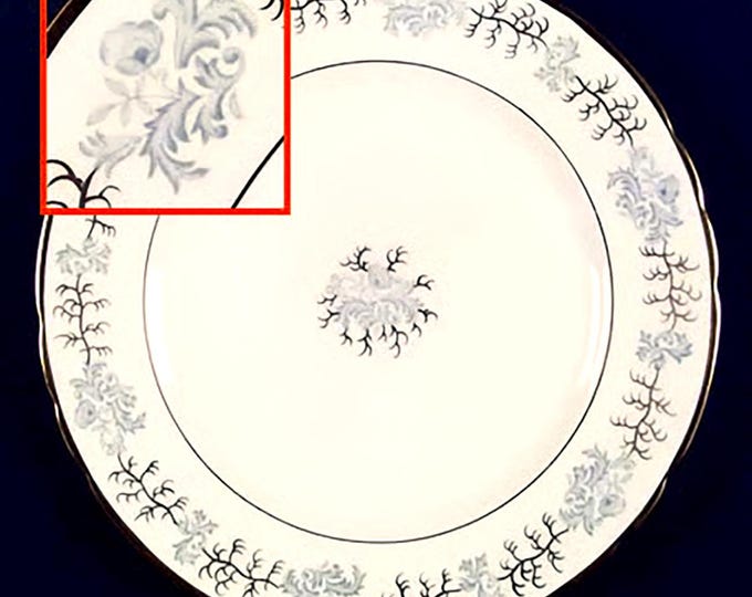 Vintage Tuscan Bone China Avondale F163 dinner plate made in England.