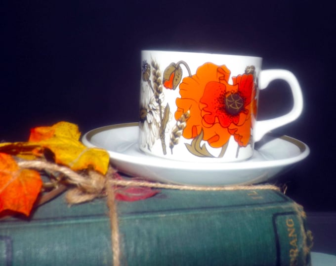 Vintage (1960s) J&G Meakin England Poppy pattern tea set (flat cup with matching saucer). Orange flowers, olive band. Meakin Studio Line.