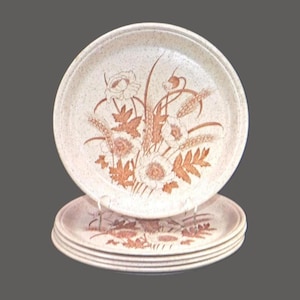 Vintage Barratts Wheat Cornflower Dinner Plate: Doverstone England Stoneware
