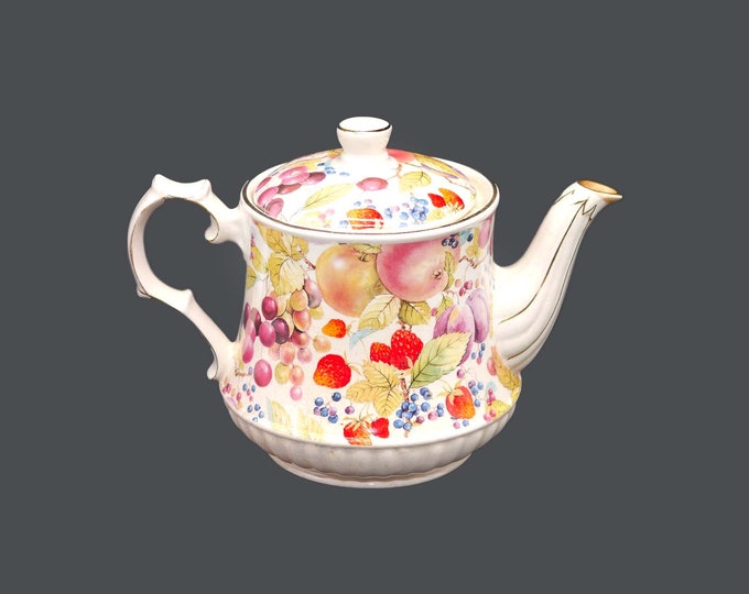 Windsor WID28 fruit chintz four-cup teapot made in England. Flaws (see below).