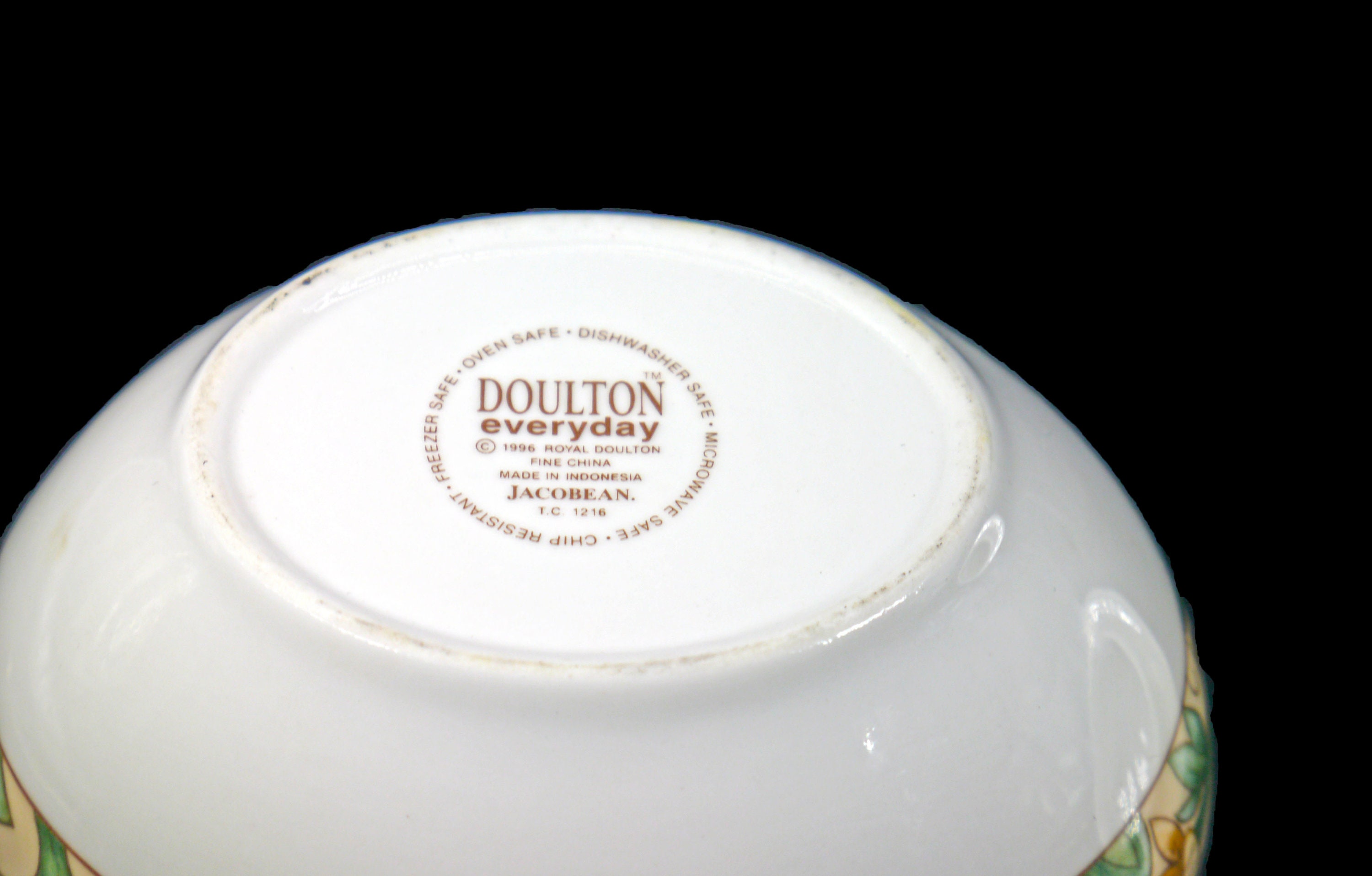 Royal Doulton Jacobean TC1216 covered sugar bowl.
