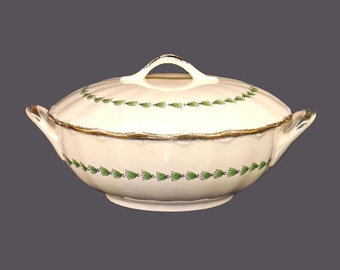 Grindley Brighton covered vegetable serving bowl. Cream Petal ironstone made in England.