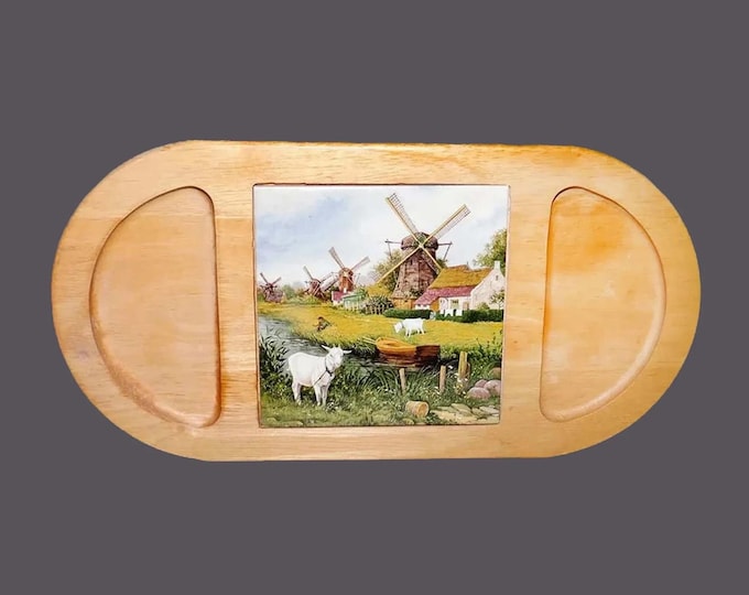 Ter Steege Delfts Holland wooden teak cheese cutting and serving board. Central Delft tile windmills goats, 2 depressions.