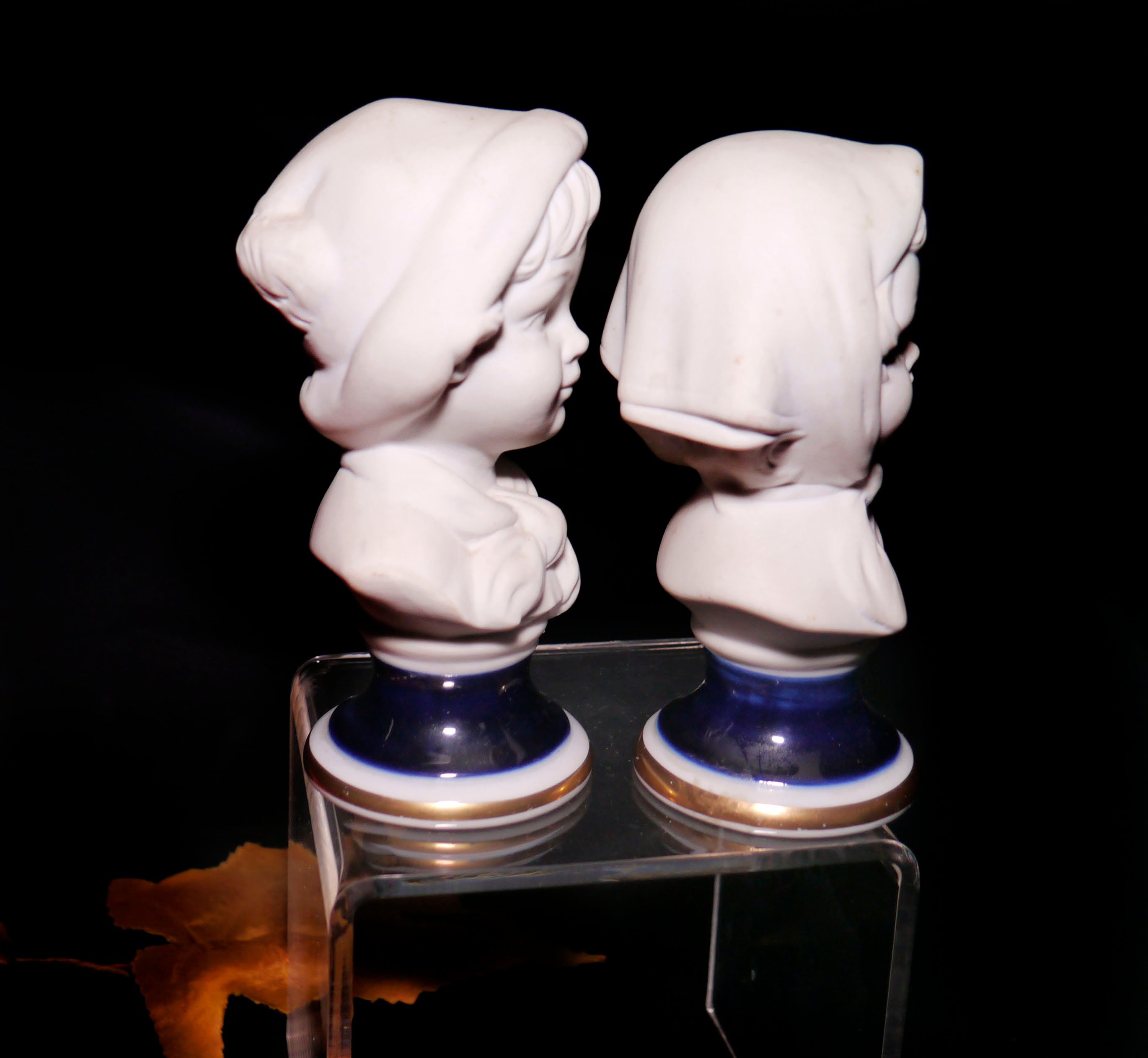 Pair of mid century Capodimonte white porcelain bisque busts