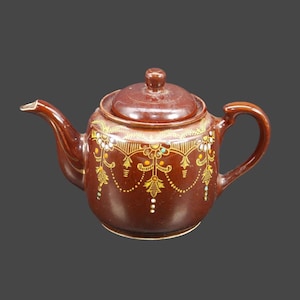 Vintage Japanese Moriage Tea-for-One Teapot: Hand-Painted Floral Redware