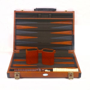 Ensemble de backgammon Fred Roberts California. Cadeau pour lui. Cadeau pour papa. Incomplet avec des défauts (voir les détails ci-dessous).