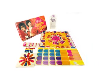Laverne & Shirley board game by Parker Brothers. Complete.
