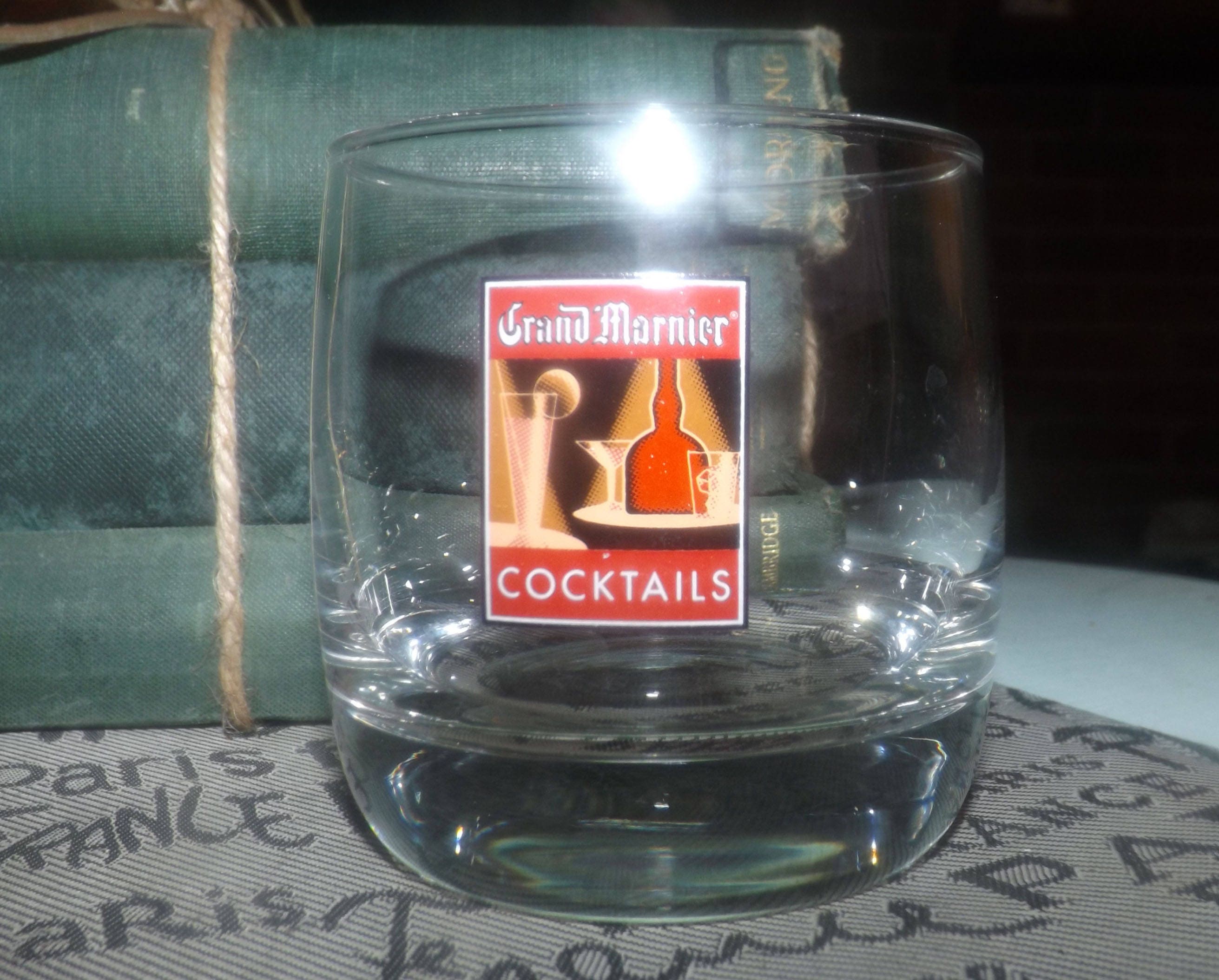 Vintage Grand Marnier ontherocks whisky neat cocktail glass