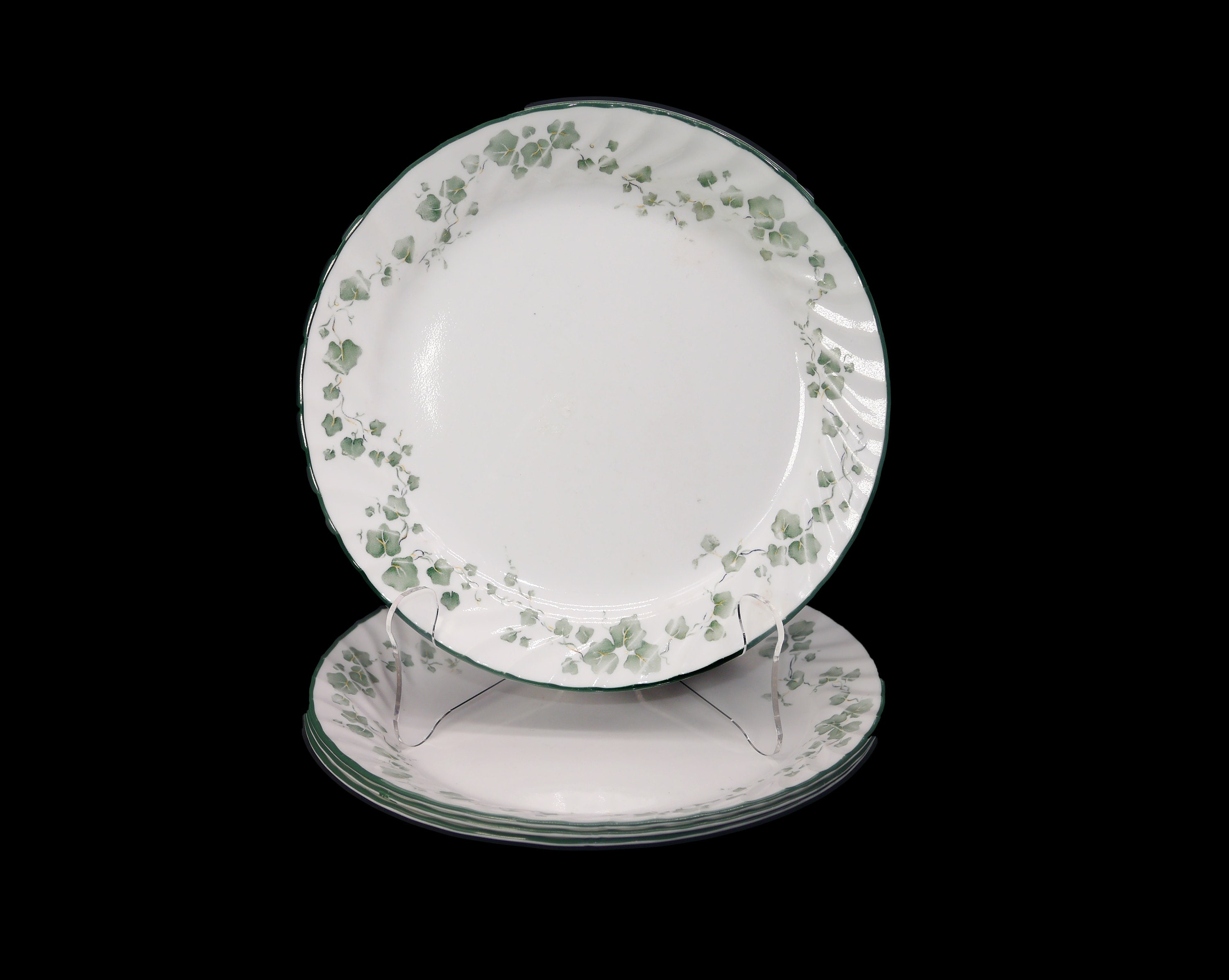 Four Corelle Corningware Callaway dinner plates made in USA.