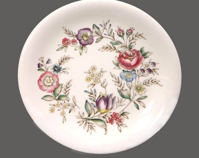 Vintage Johnson Brothers Hampshire luncheon plate. Windsor Ware England. Flaws.