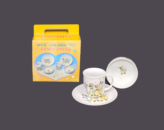 Shibata Rendezvous RE-3 children's dinner set of cup, plate and bowl made in Japan. Ducks with bows. Unused, open box.