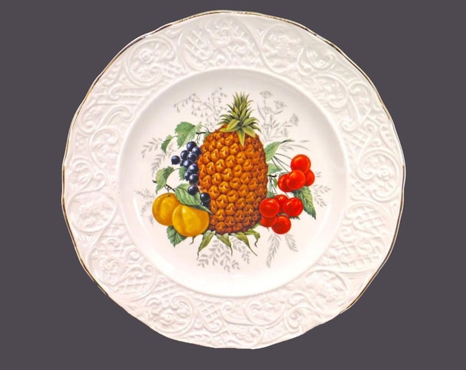 Simpsons Potters SIM14 luncheon plate. Old English Marlborough ironstone made in England. Central pineapple.