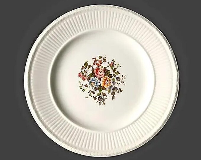 Art-deco era Wedgwood Conway AK8384 bread plate made in England. Sold individually.