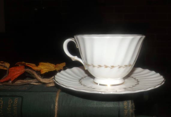 Pairs of Cups /& Saucers ~ England 2 Royal Doulton ~ ADRIAN # H4816 ~ Two