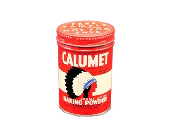 Calumet Double-Acting Baking Powder Salesman's Sample small tin. Great kitchen decor.