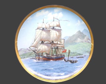 Franklin Mint Endeavour decorative plate. Great Ships of the Golden Age of Sail series by Derek Gardner. First edition 1985.