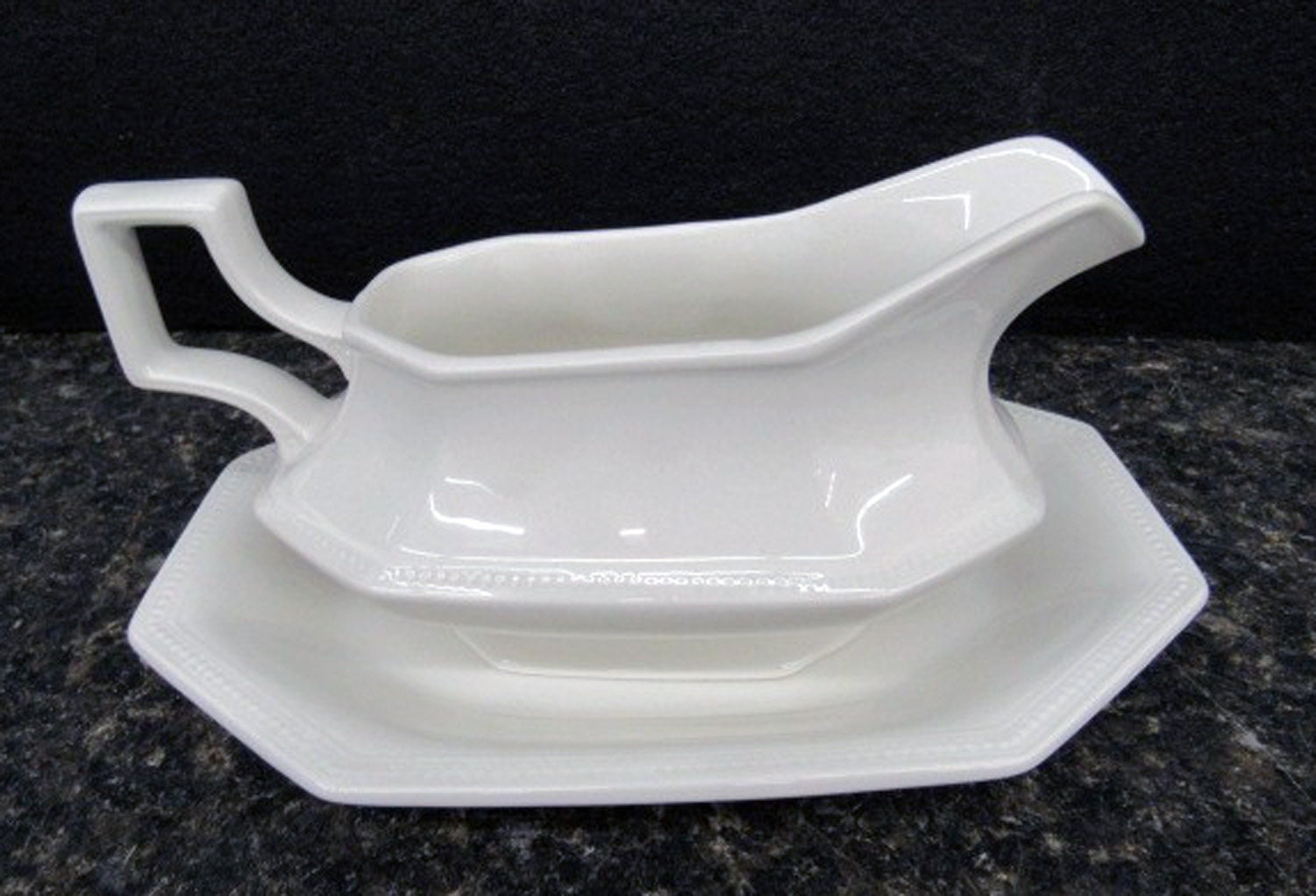 Johnson Brothers Heritage White gravy boat with underplate made in England.