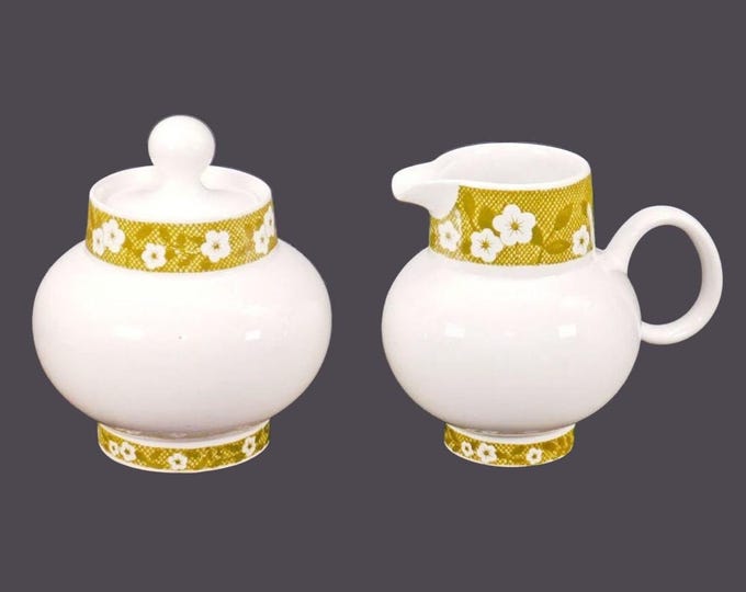 J&G Meakin Mayflower retro creamer and covered sugar bowl set made in England.