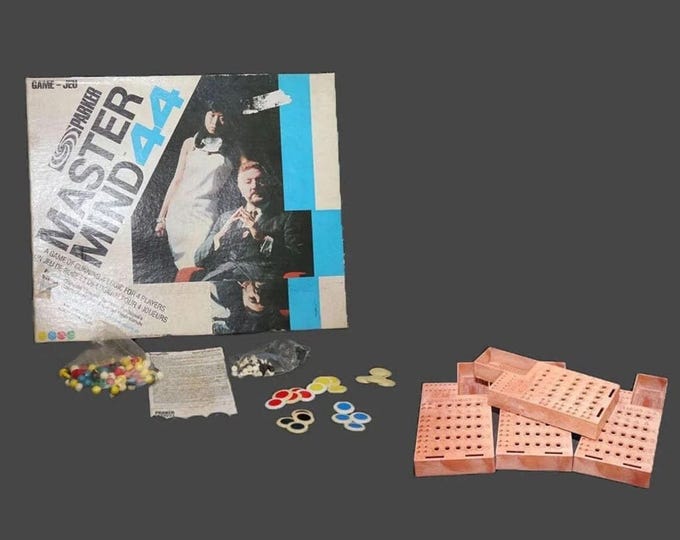 Mastermind 44 code-breaking board game. Parker Brothers. Complete.