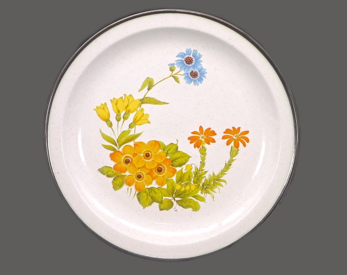 International China | Villager Bedford SY-19775 stoneware chop plate | service plate | round platter made in Japan.