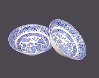 Vintage Royal Wessex Blue Willow coupe cereal bowls. Blue-&-white tableware England (Pair)