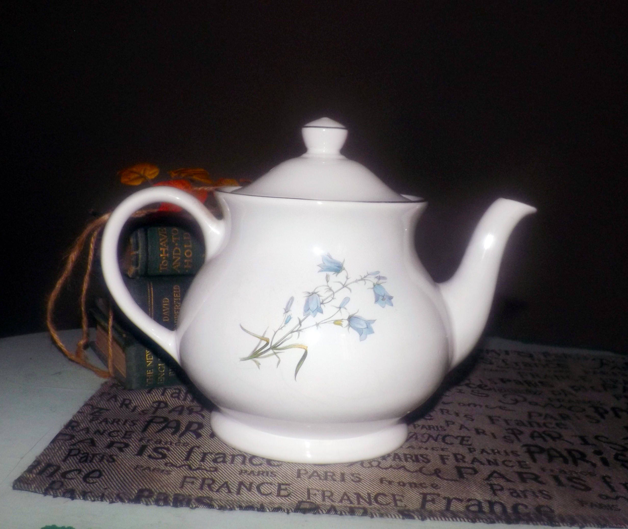 Vintage (1980s) large Sadler teapot. All white with blue florals and