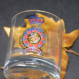Canadian Navy 75th year 1985 anniversary lo-ball, whisky, on-the-rocks glass. Royal Canadian Navy seal, emblem.