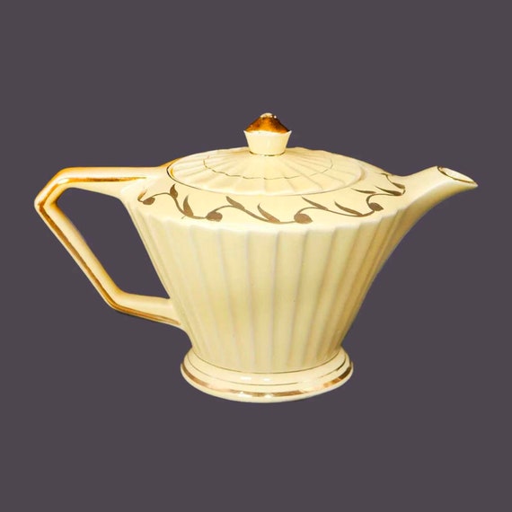 英国製のヴィンテージ Sadler 2670 プリーツ アラジン ティーポット