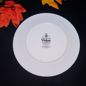 in VGC Vintage 1980's Royal Doulton Laureate Salad or Dessert Size Plates 21cm in VGC Vintage 1980's Royal Doulton Laureate Salad or Dessert Size Plates 21cm