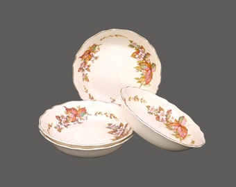 Four Royal Doulton D6226 Wilton soup bowls made in England.