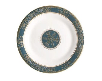 Royal Doulton Carlyle H5018 bone china bread plate made in England. Sold individually.
