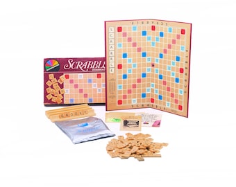 Vintage Scrabble board game. Selchow & Righter 1982. Complete.