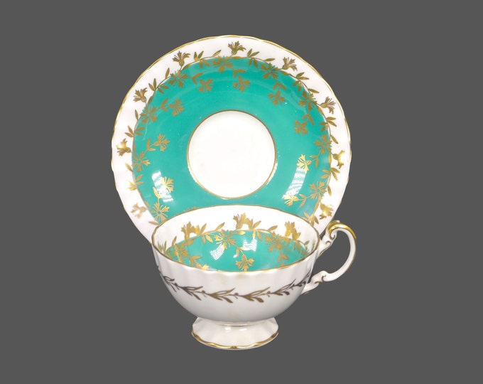 Aynsley 1732 Green hand-decorated bone china tea set made in England. Dark green with filigree.
