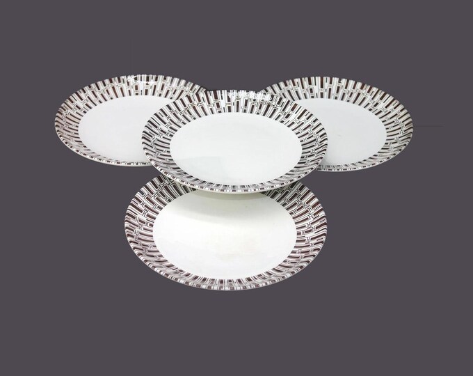 Four Crown Lynn Espresso dinner plates. Vaiselle en Gres ironstone made in The Philippines. Flaws (see below).