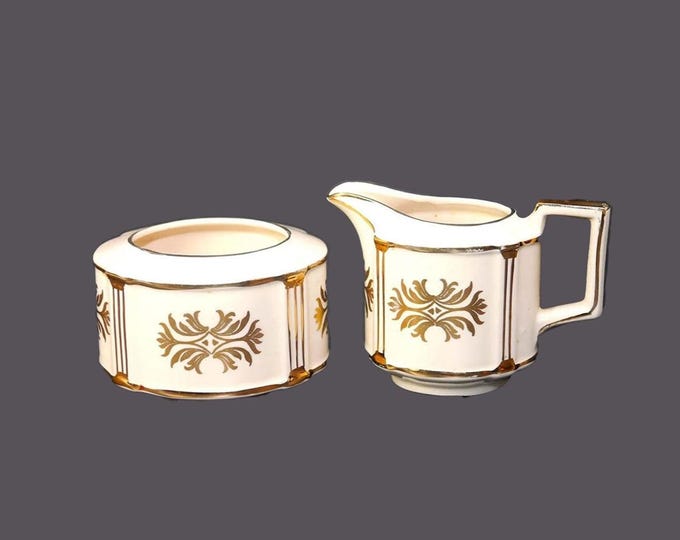 Art-deco era Sadler 3368 creamer and sugar bowl set made in England.
