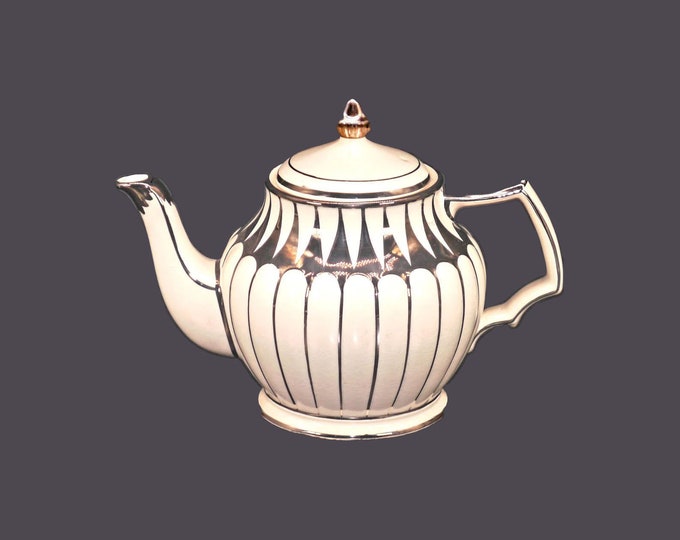 Sadler 3441 silver luster four-cup teapot made in England.