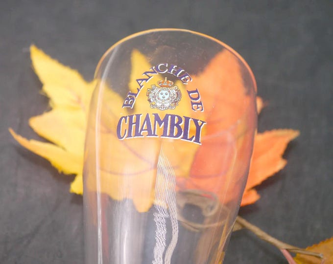 Blanche de Chambly | Unibroue Quebec Canada beer pint glass. Gift for him. Gift for dad.