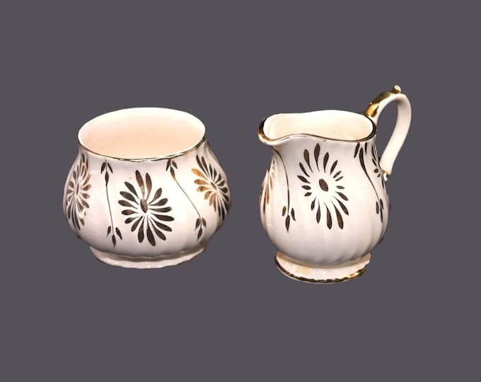 Sadler 3147 creamer and sugar bowl set made in England.