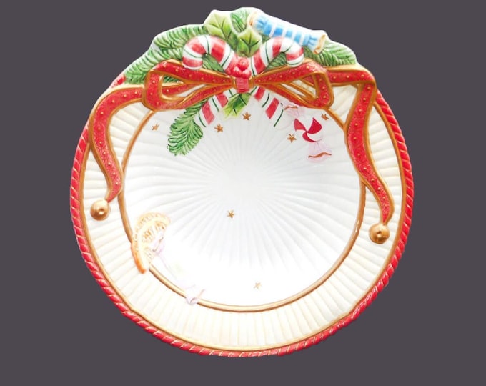 Fitz & Floyd Christmas Deer rimmed majolica serving bowl. Showroom sample unused.