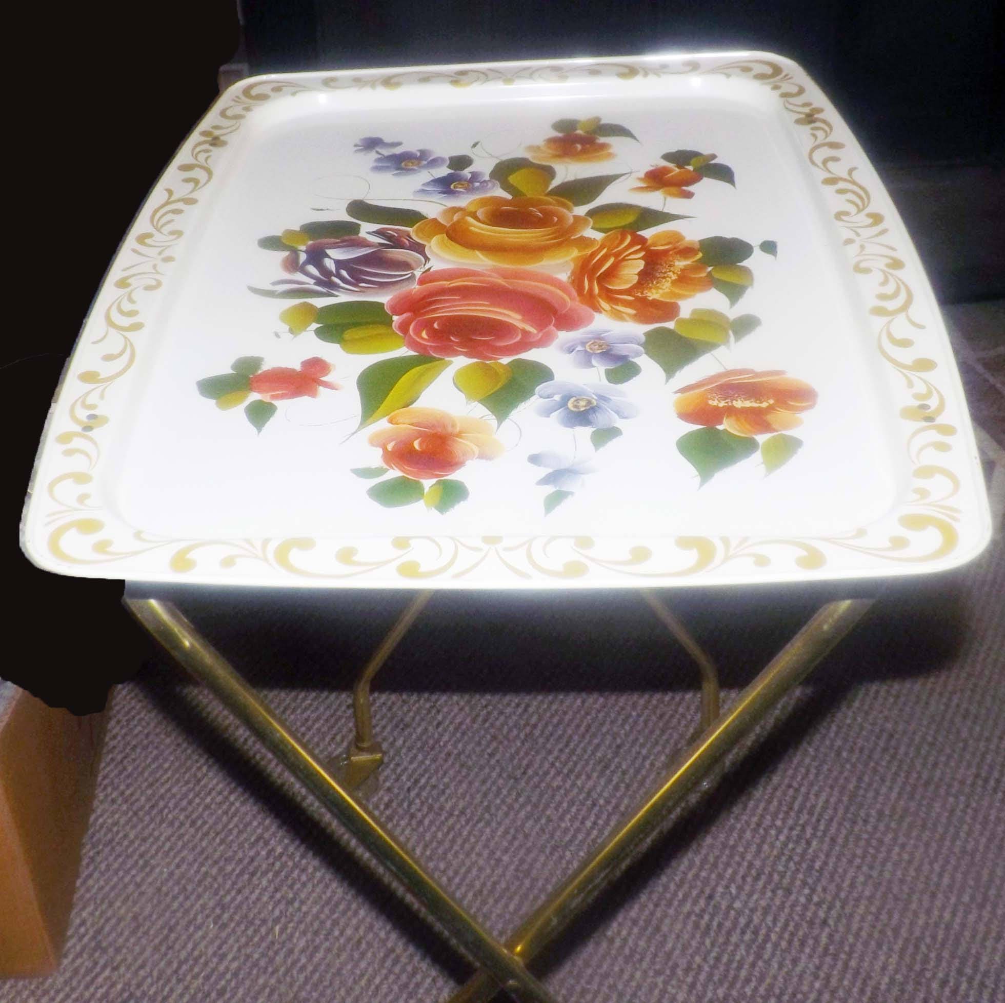 SALE! SET of 4 vintage (c. early 1970s) folding, metal TV tables