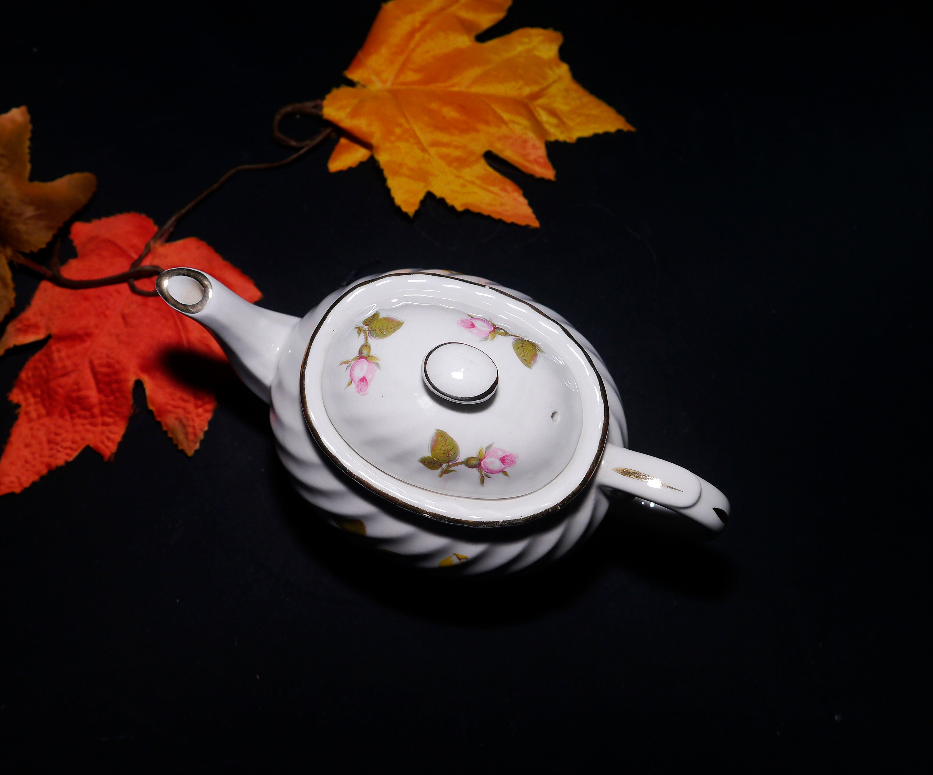 Fortnum and Mason High Tea personal small mini teaforone teapot