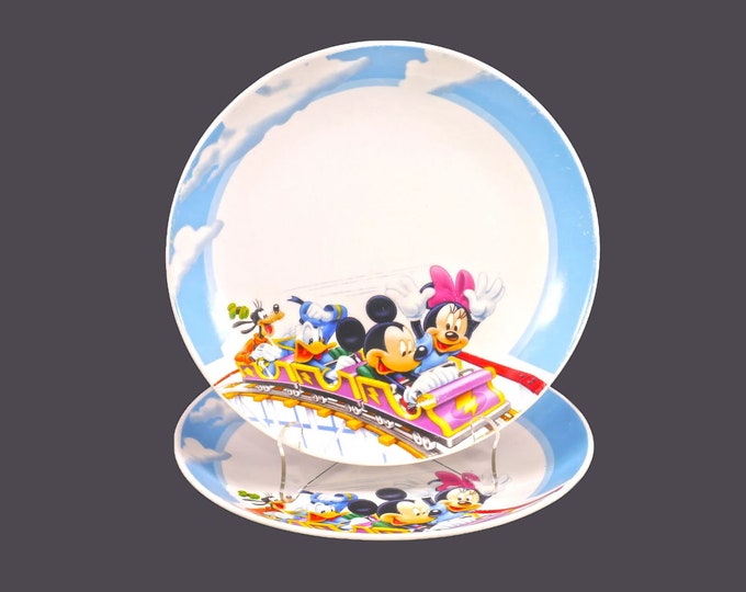 Pair of Gibson Designs GID378 Disney Mickey and Minnie Mouse dinner plates. Friends riding the roller coaster.